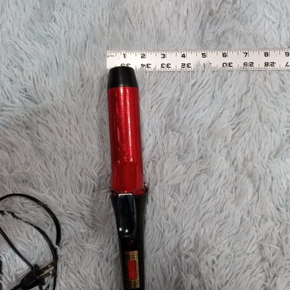 Revlon RV-013 1-1/2" Adjustable Heat Red Aluminum Hair Curling Iron - Picture 7 of 7